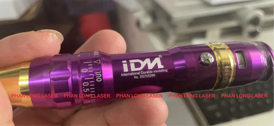 Khắc laser logo thông số kỹ thuật theo yêu cầu lên vật dụng kim loại nhôm Khắc logo thông số lên kim loại nhôm tại Đồng Nai, Bình Dương, Bình Phước, Bình Thuận, Bà Rịa Vũng Tàu, Ninh Thuận, Khánh Hòa