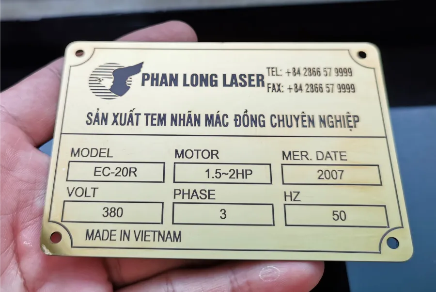 Gia công sản xuất làm tem nhãn mác kim loại đồng theo yêu cầu giá rẻ tại Sài Gòn, TP Hồ Chí Minh, Hà Nội, Đà Nẵng, Hải Phòng, Cần Thơ